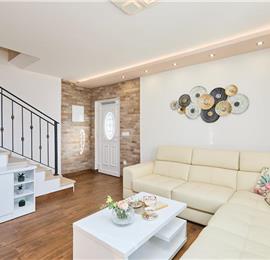 4 Bedroom Villa with pool and terrace near Dubrovnik, Sleeps 8
